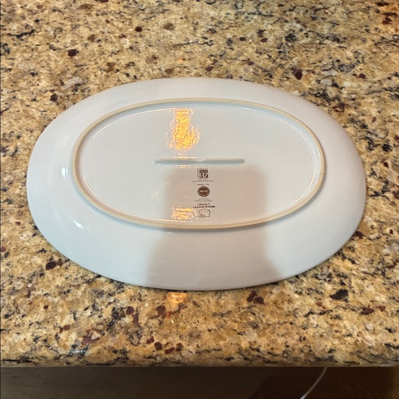 Large Hello Kitty Ceramic Plate - Picture 2 of 2